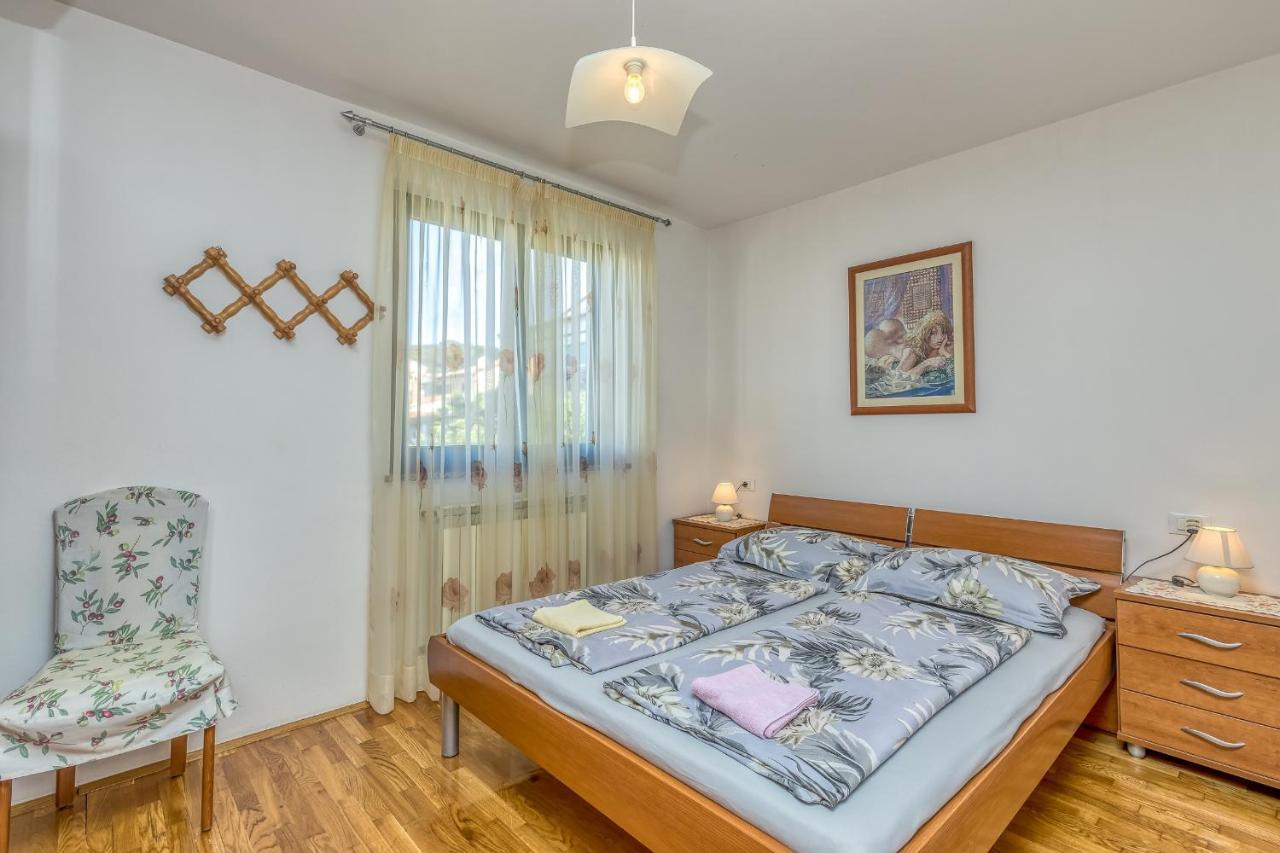 Apartment Complex Silva Rovinj Exterior photo