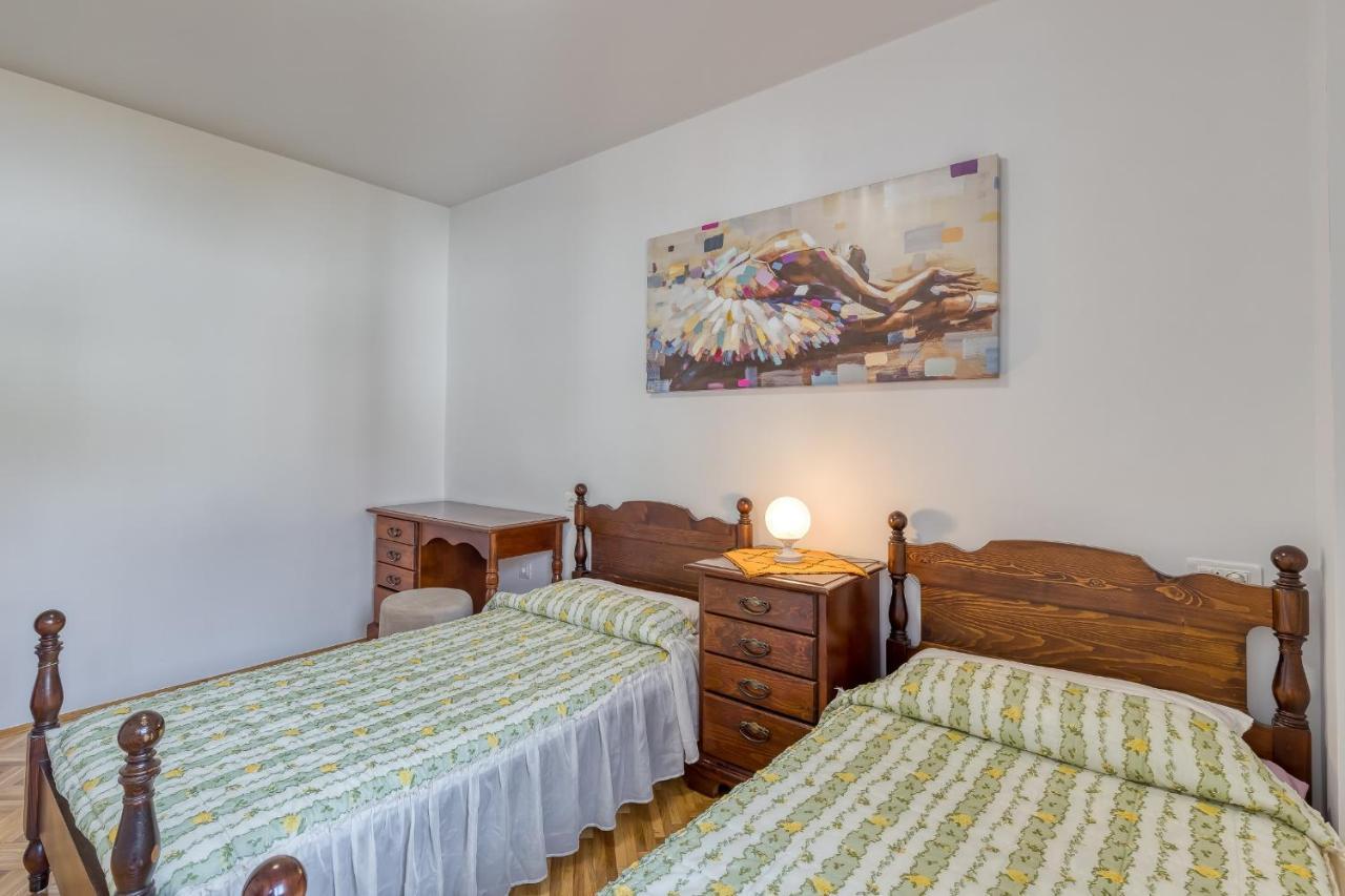 Apartment Complex Silva Rovinj Exterior photo