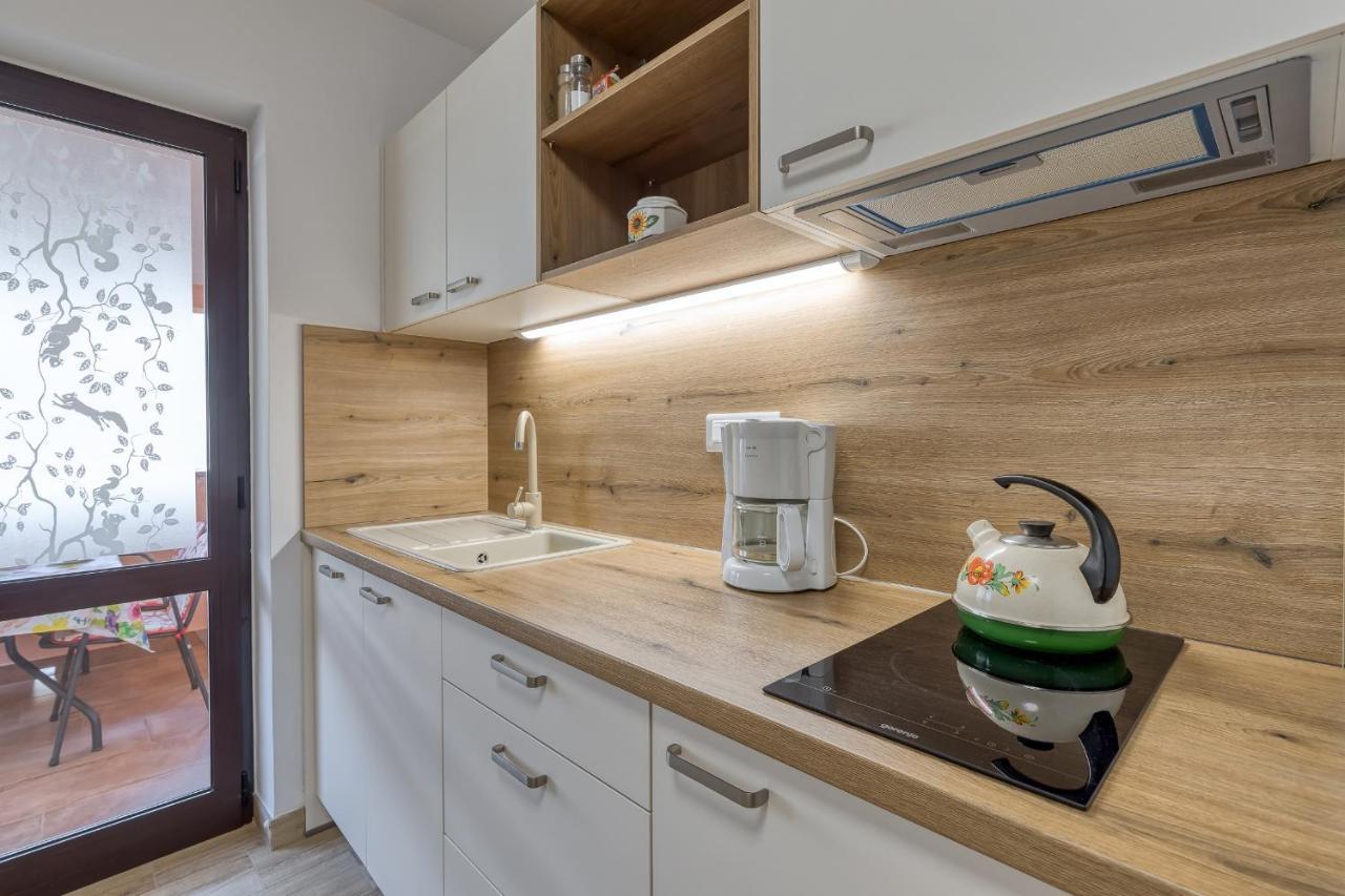 Apartment Complex Silva Rovinj Exterior photo