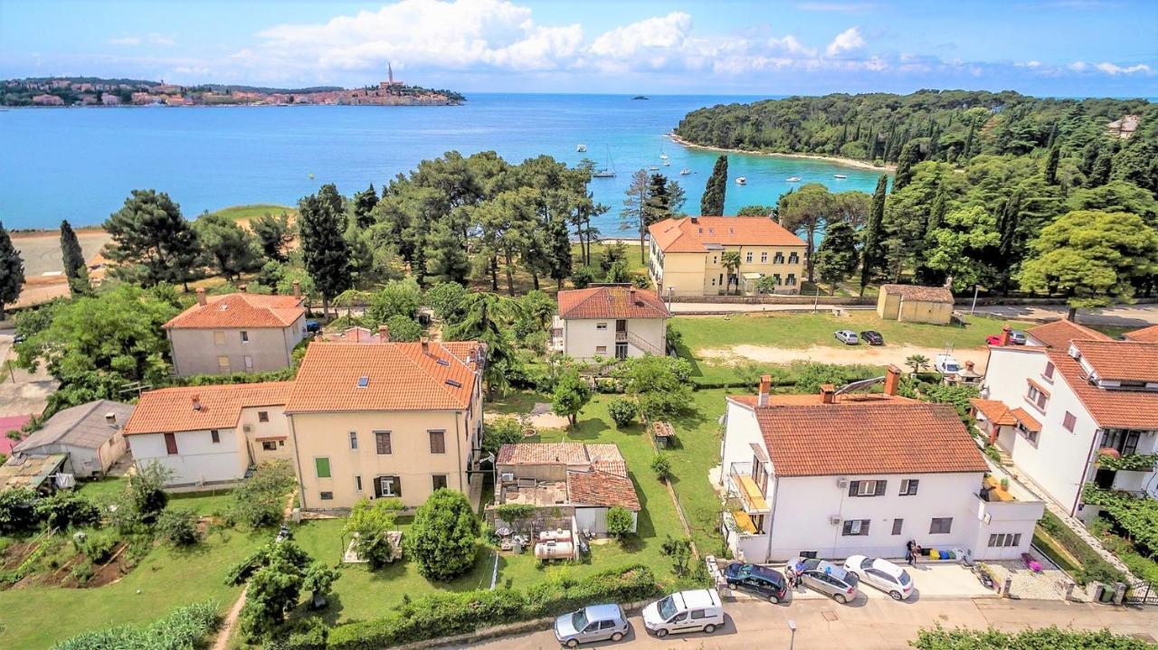 Apartment Complex Silva Rovinj Exterior photo
