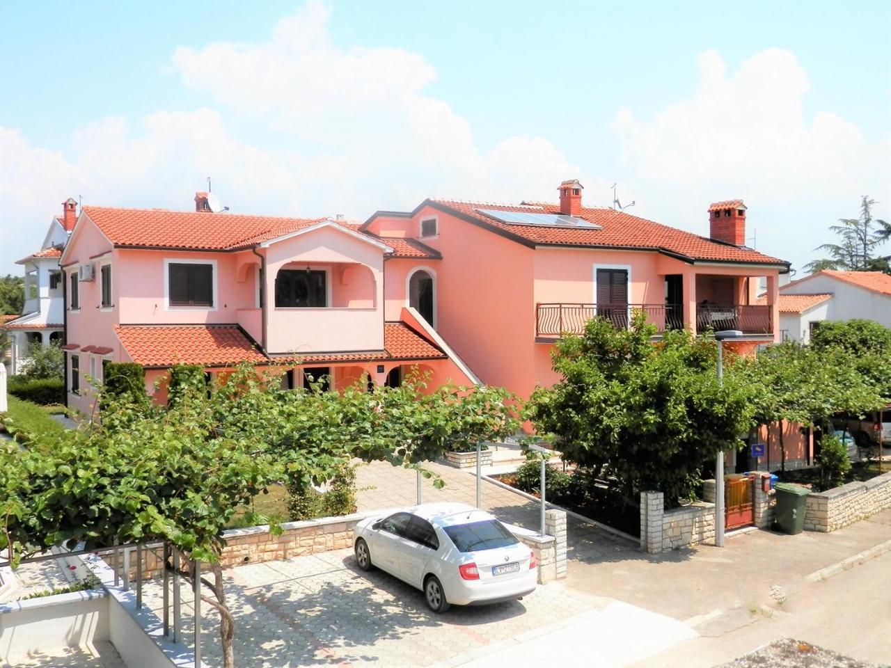 Apartment Complex Silva Rovinj Exterior photo
